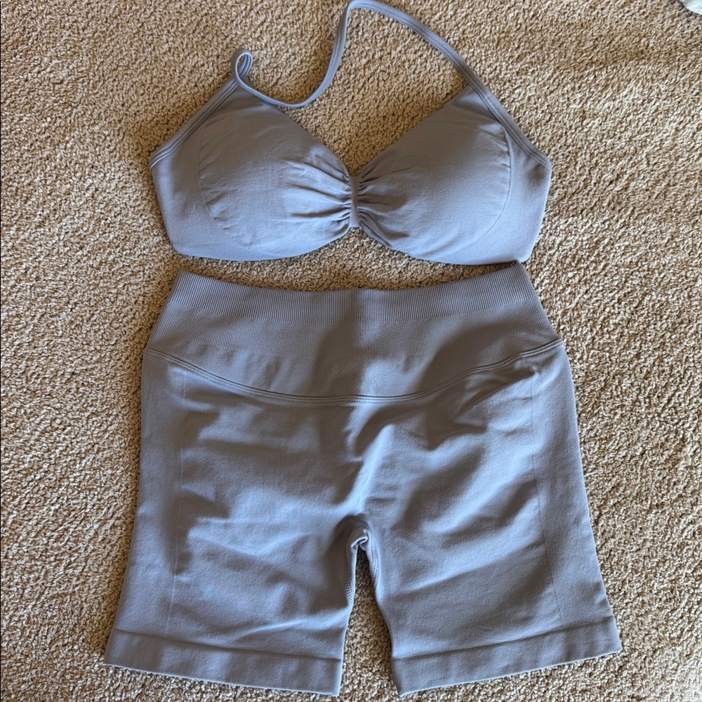 Aurola Lilac Gray Top and Shorts Set size M